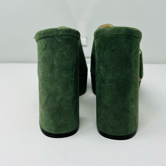 JIMMY CHOO**Green Suede Bethen 115 Platform Sandals**EU 37; US 7**$850 - Picture 6 of 10